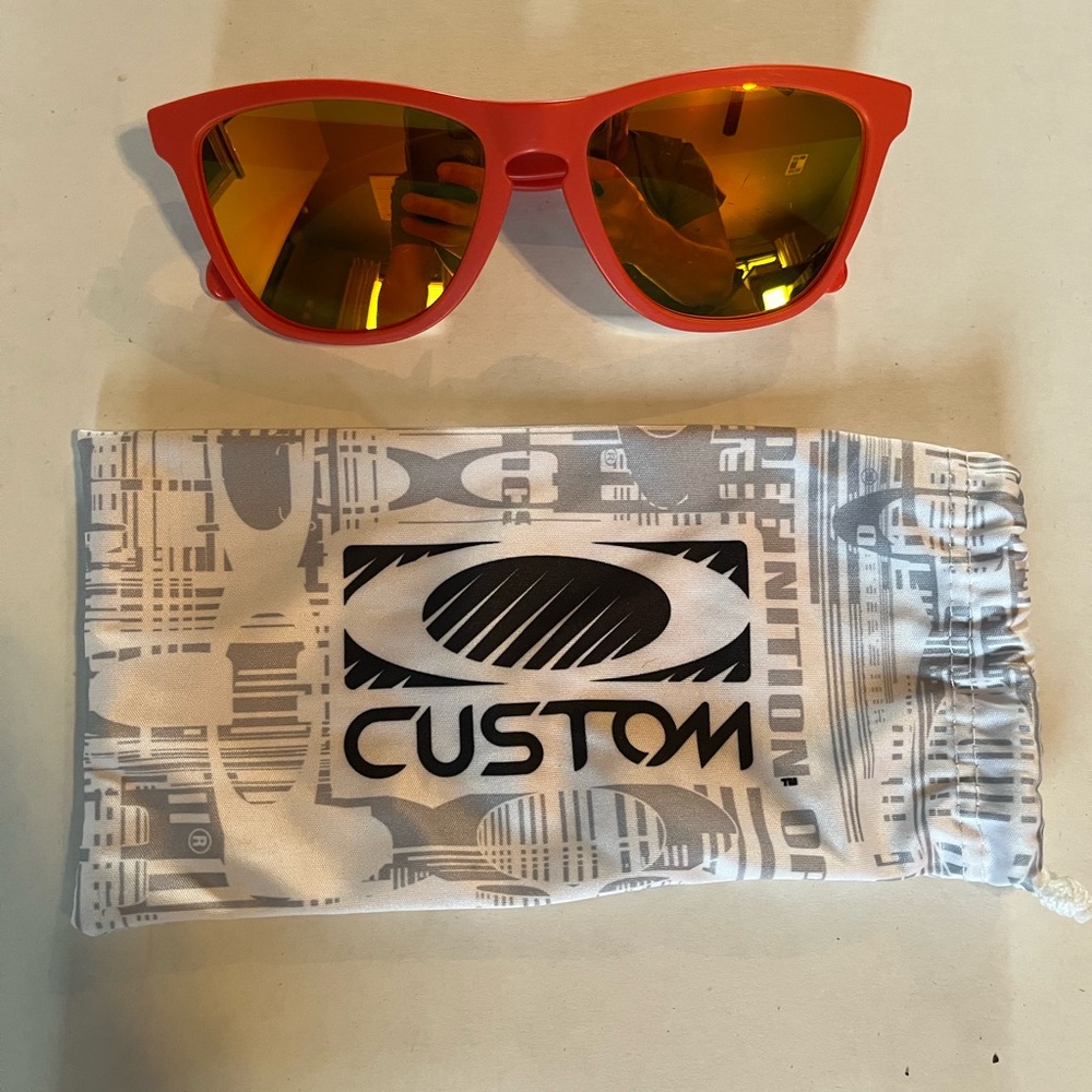 👀OAKLEY Frogskins Sunglasses